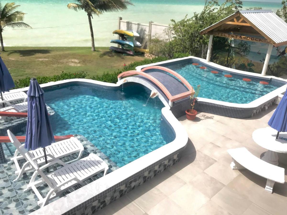 Tilt-Ta-Dock Resort Belize Корозал Екстериор снимка