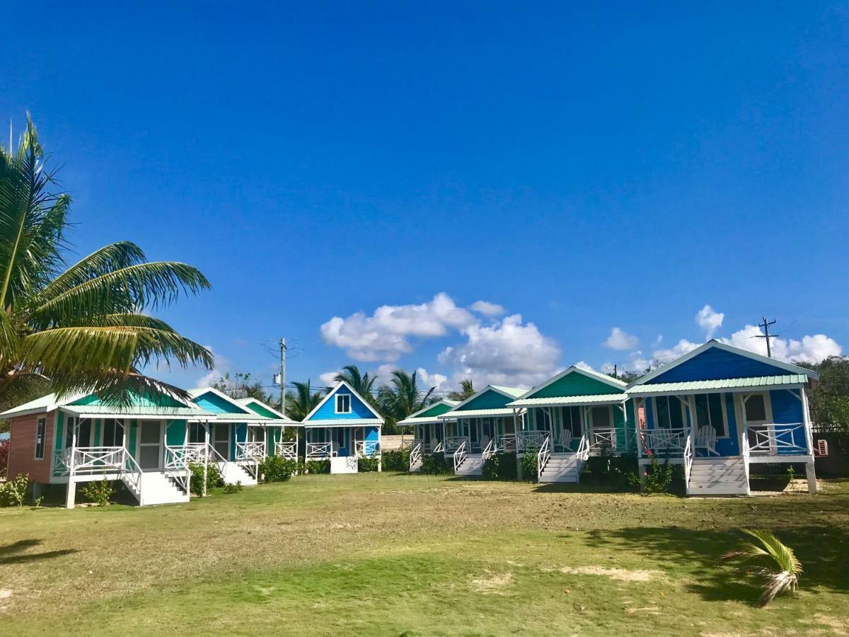 Tilt-Ta-Dock Resort Belize Корозал Екстериор снимка
