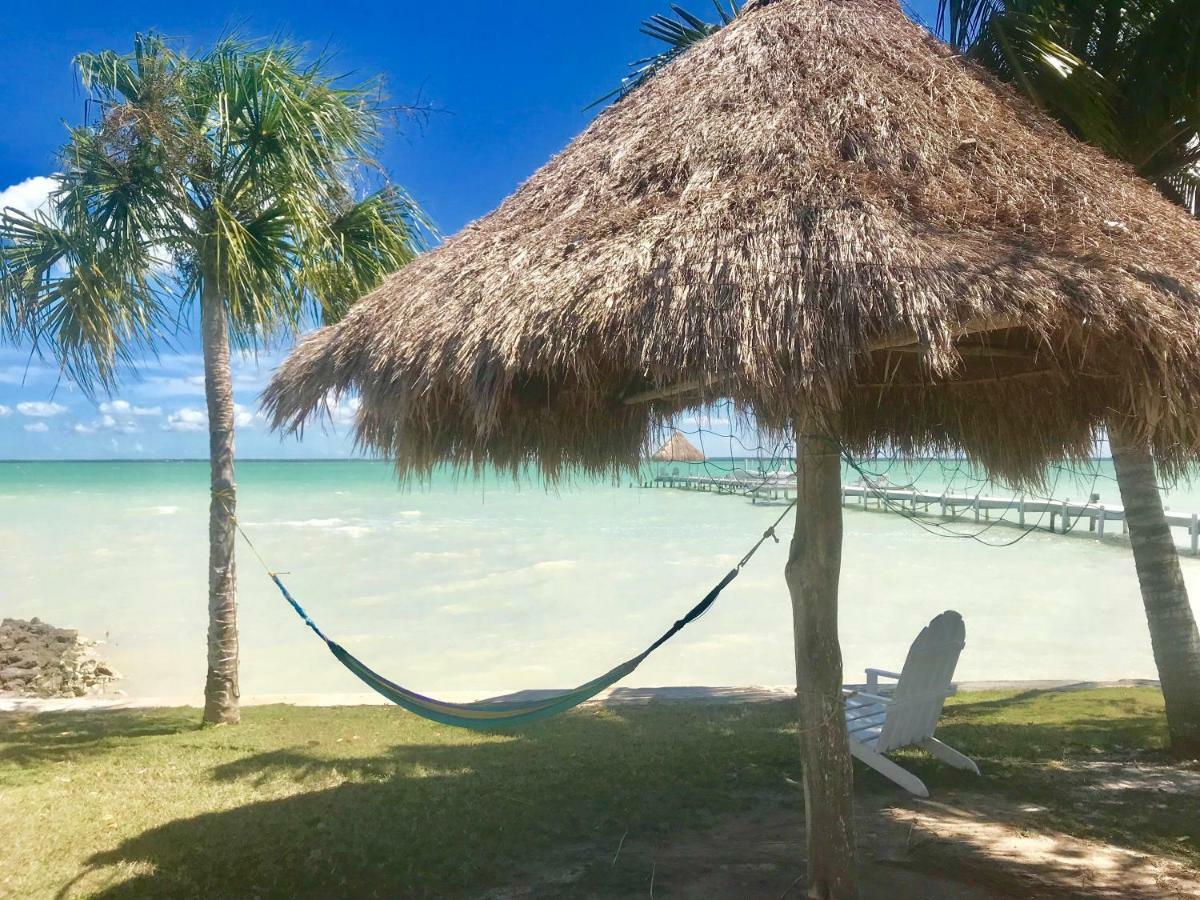 Tilt-Ta-Dock Resort Belize Корозал Екстериор снимка
